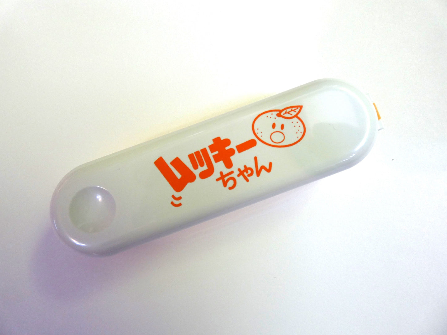 皮むきムッキーちゃん　送料無料
